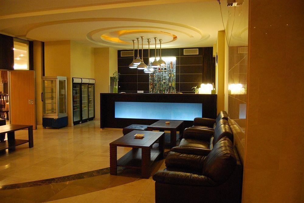 Grand Hotel Napoca Cluj-Napoca Exteriör bild